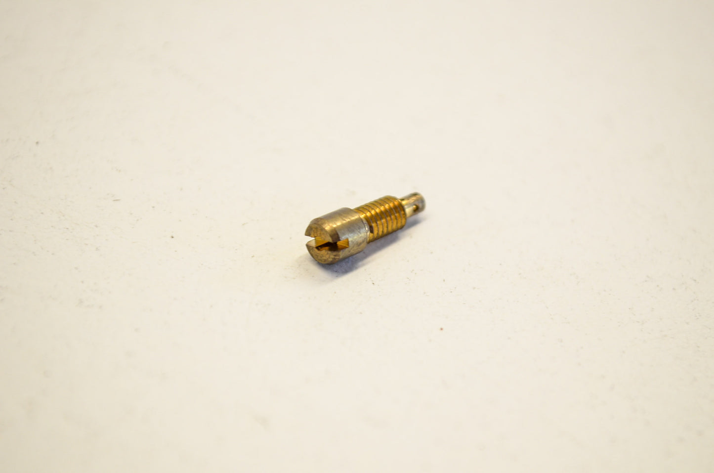 OEM Yamaha 85L-14342-35-00 Pilot Jet #70