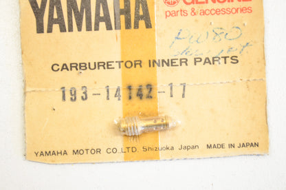 New OEM Yamaha 193-14142-17-00 Pilot Jet #17 NOS