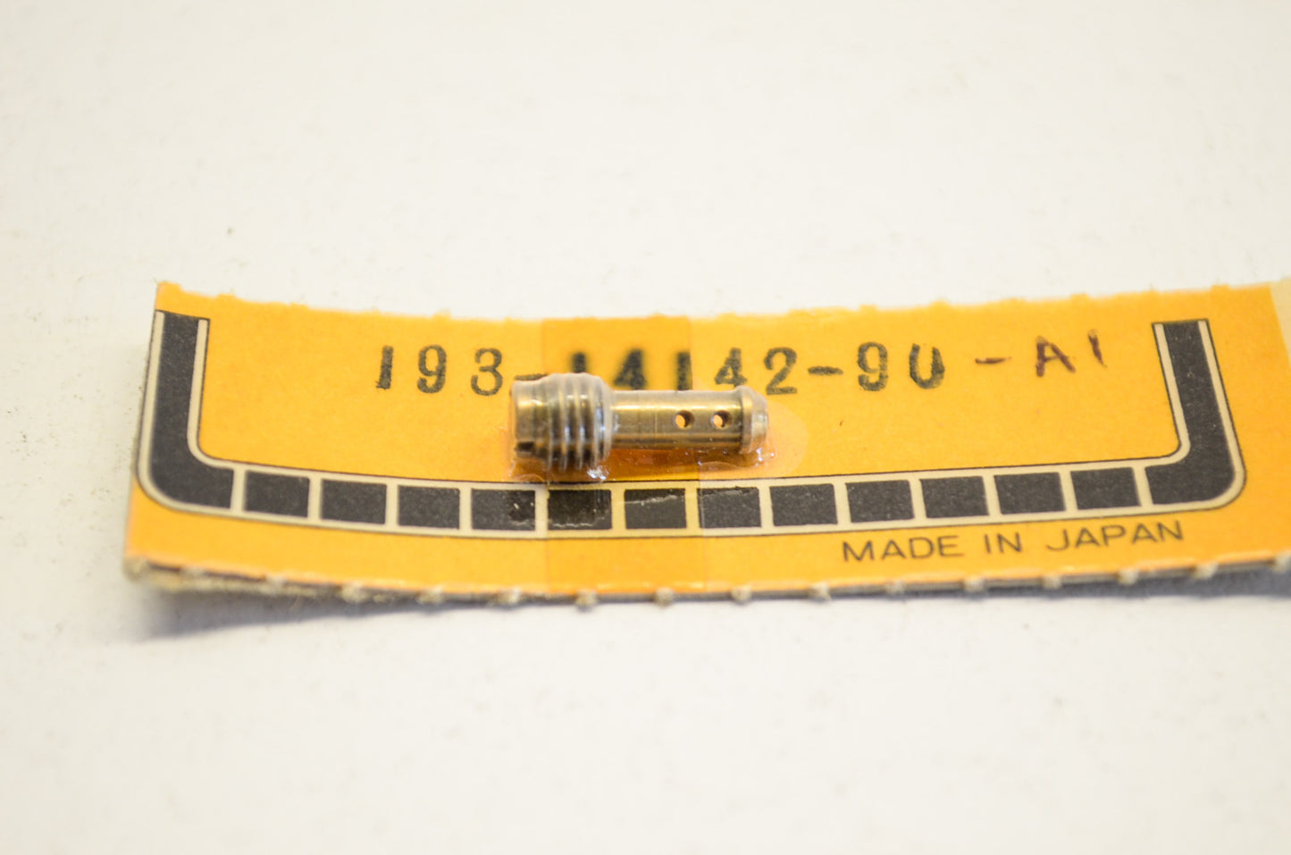 OEM Yamaha 193-14142-90-A1 Pilot Jet #90 NOS