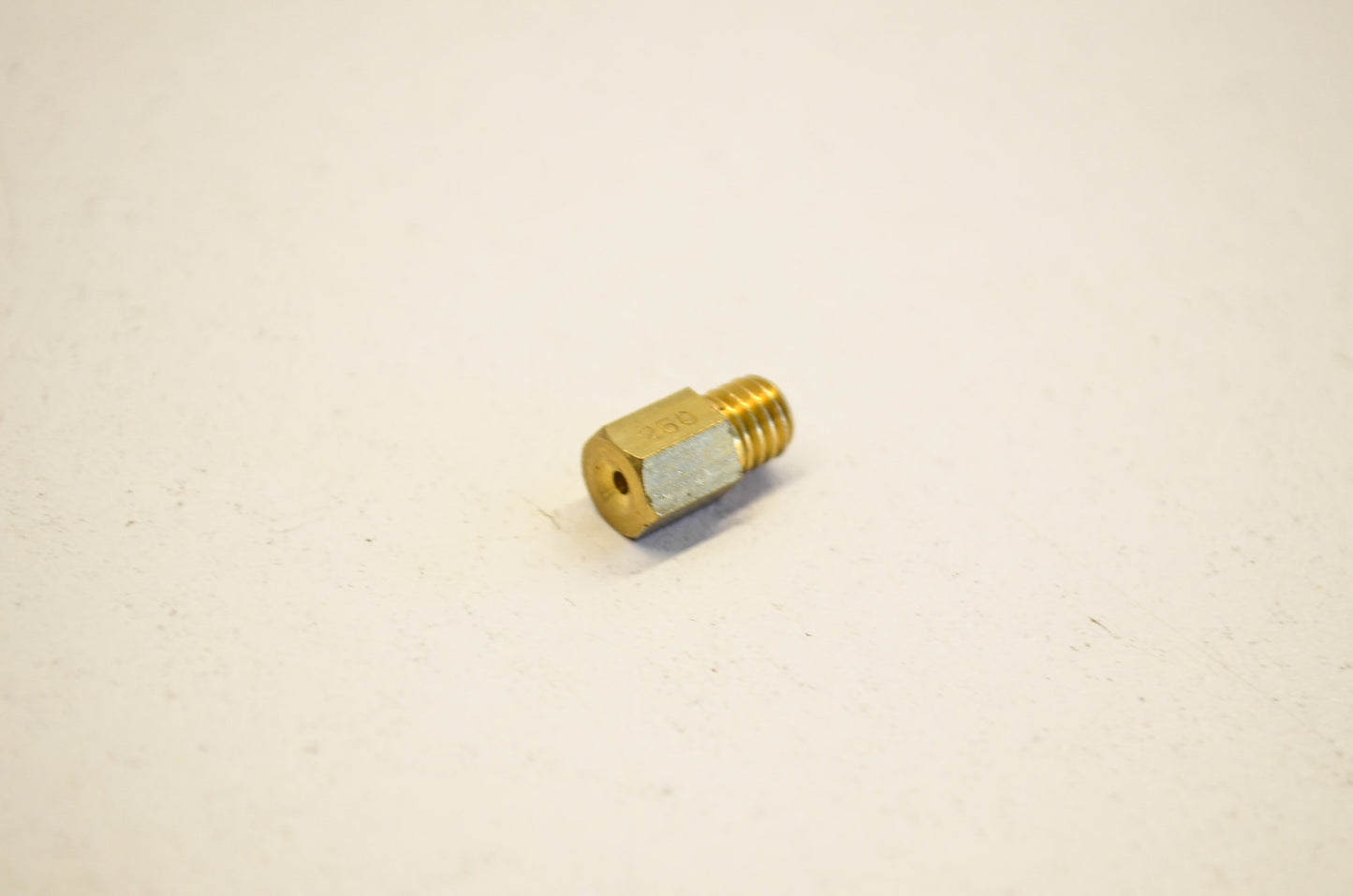OEM Yamaha 137-14143-50-A1 Main Jet #250