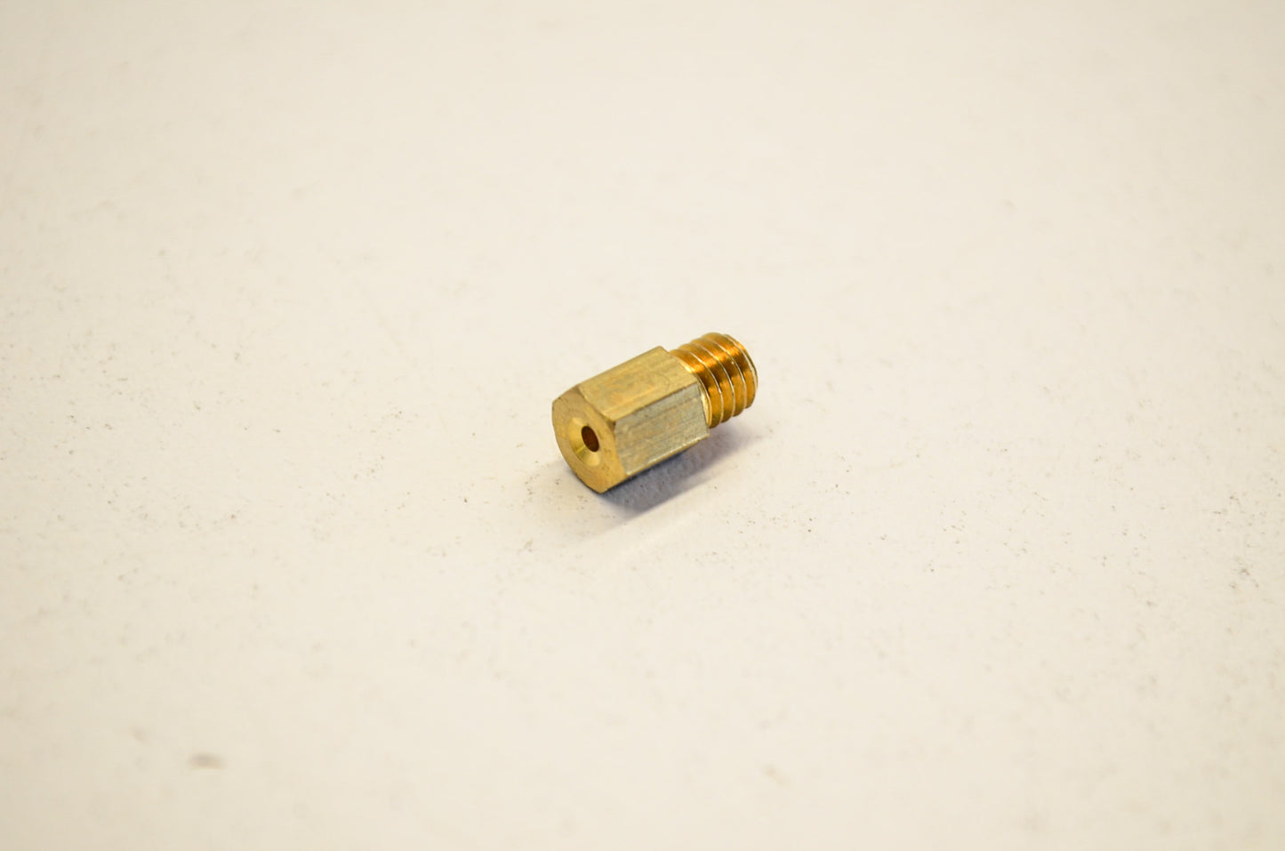 OEM Yamaha 137-14143-72-00 Main Jet #360 NOS
