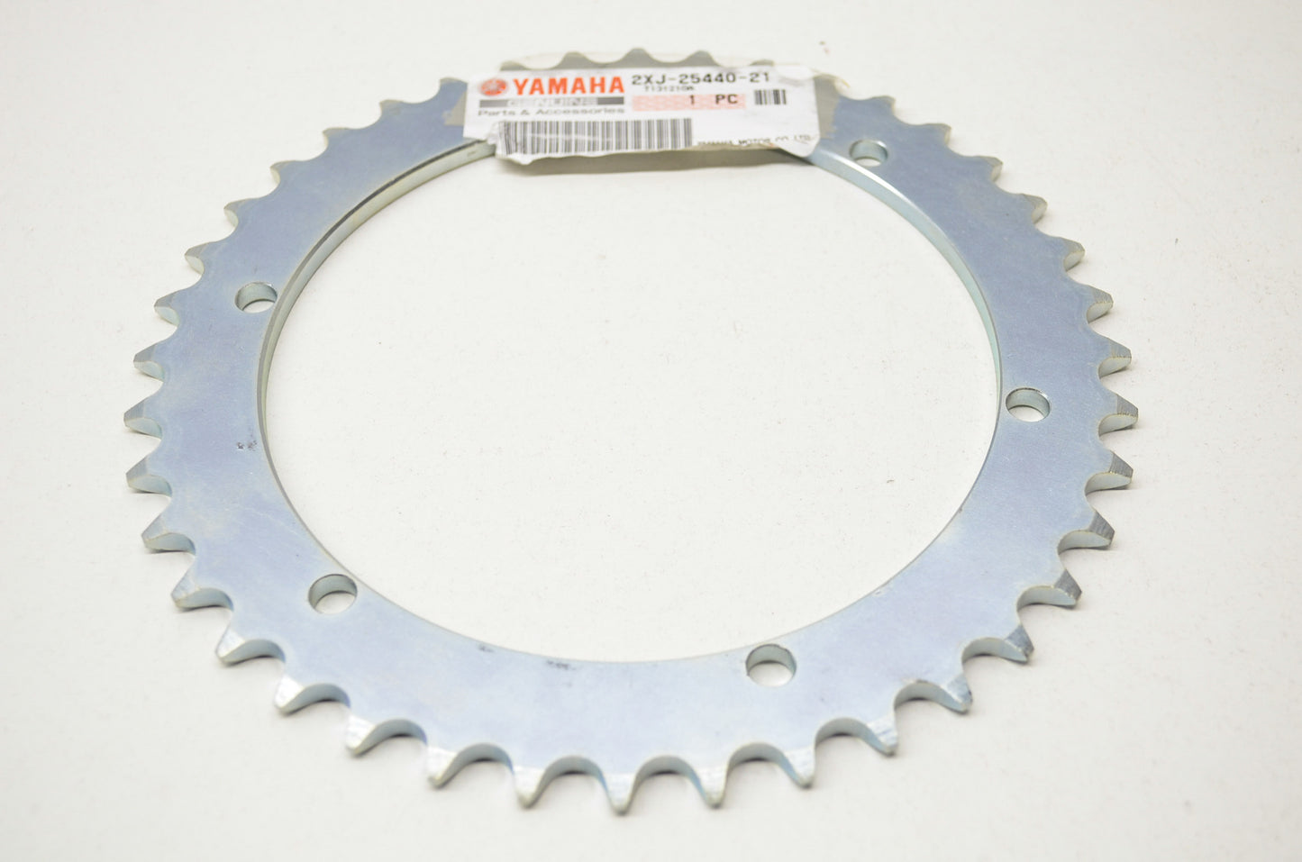 OEM Yamaha 2XJ-25440-21-00 Driven Sprocket 40T NOS