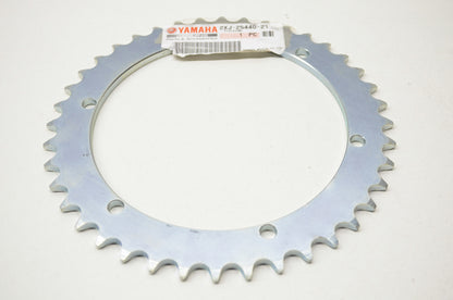 OEM Yamaha 2XJ-25440-21-00 Driven Sprocket 40T NOS