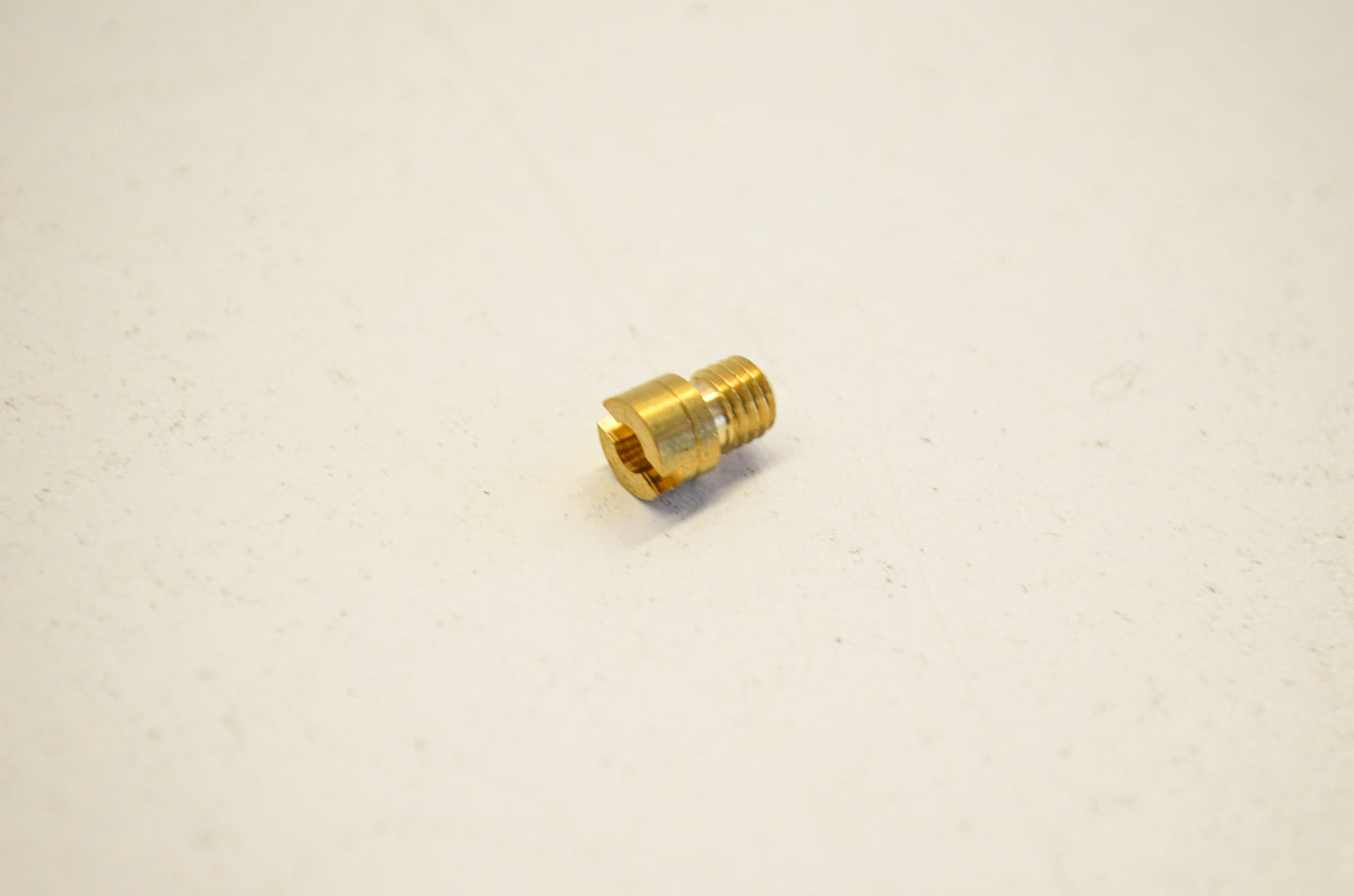 OEM Yamaha 3G2-1423E-62-00 Main Jet #156.3 NOS