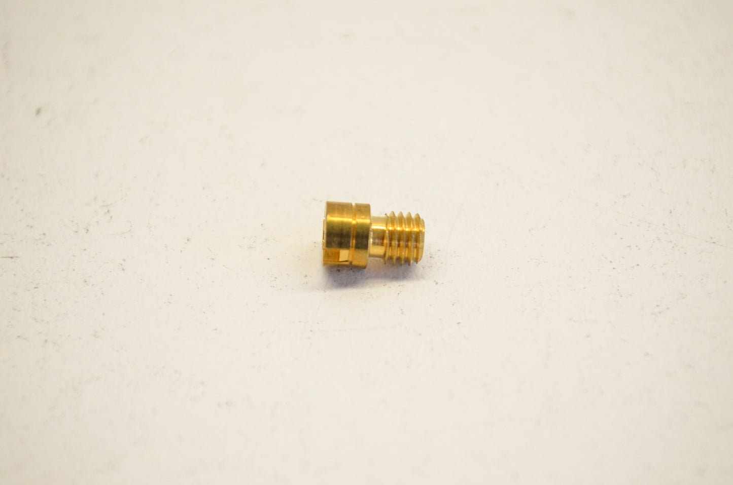 OEM Yamaha 3G2-1423A-80-A0 Main Jet (#147.5) NOS