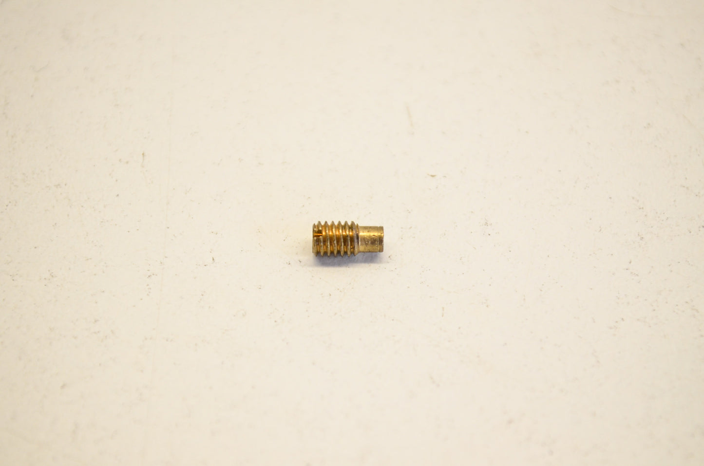OEM Yamaha 239-14172-13-00 Air Pilot Jet #1.3 NOS