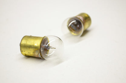 OEM Yamaha 3GD-84714-00-XX Bulb (12V-7.5W) Qty 2 NOS