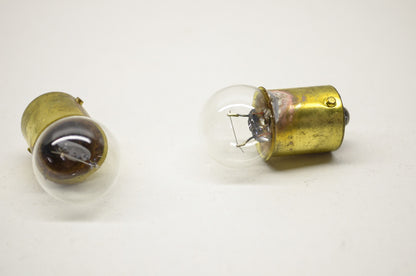 OEM Yamaha 3GD-84714-00-XX Bulb (12V-7.5W) Qty 2 NOS