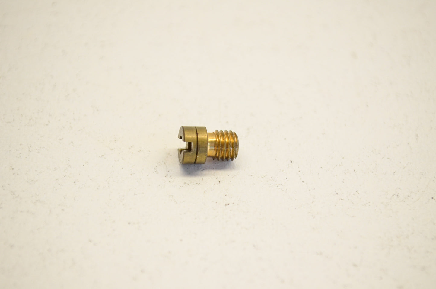 OEM Yamaha 3G2-1423E-53-00 Main Jet #133.8