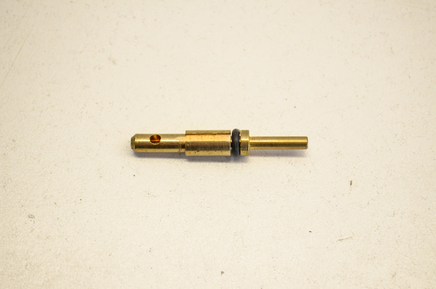 OEM Yamaha 849-14143-26-00 Main Jet #130 NOS