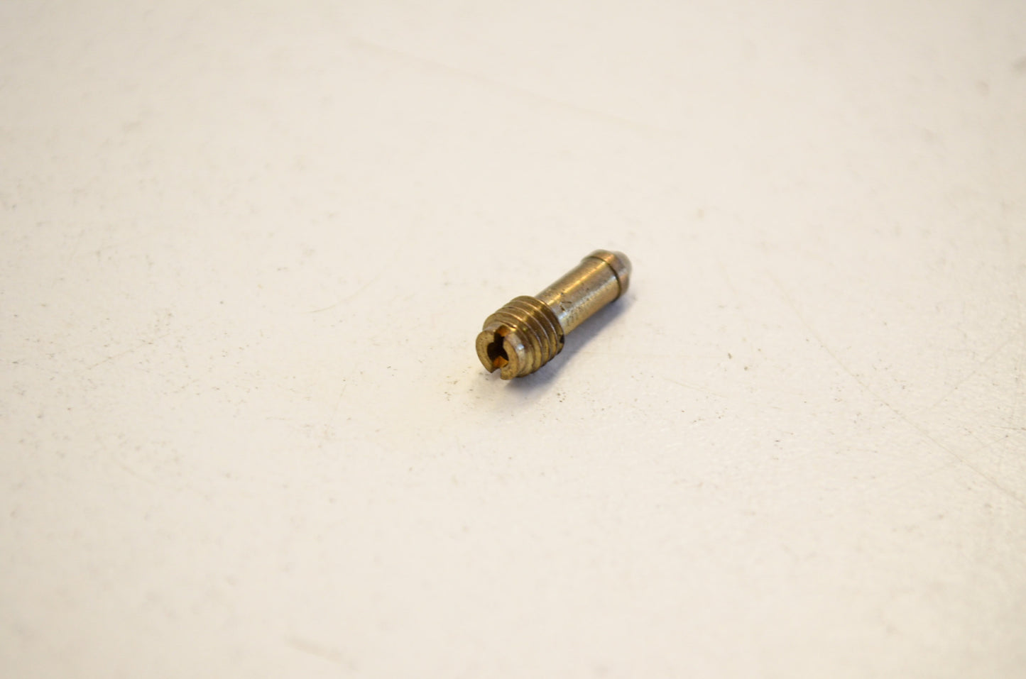 OEM Yamaha 4G0-14142-37-A0 Pilot Jet #37.5 NOS