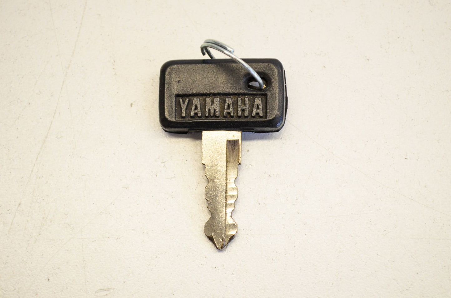 New OEM Yamaha Precut Key 3217 NOS