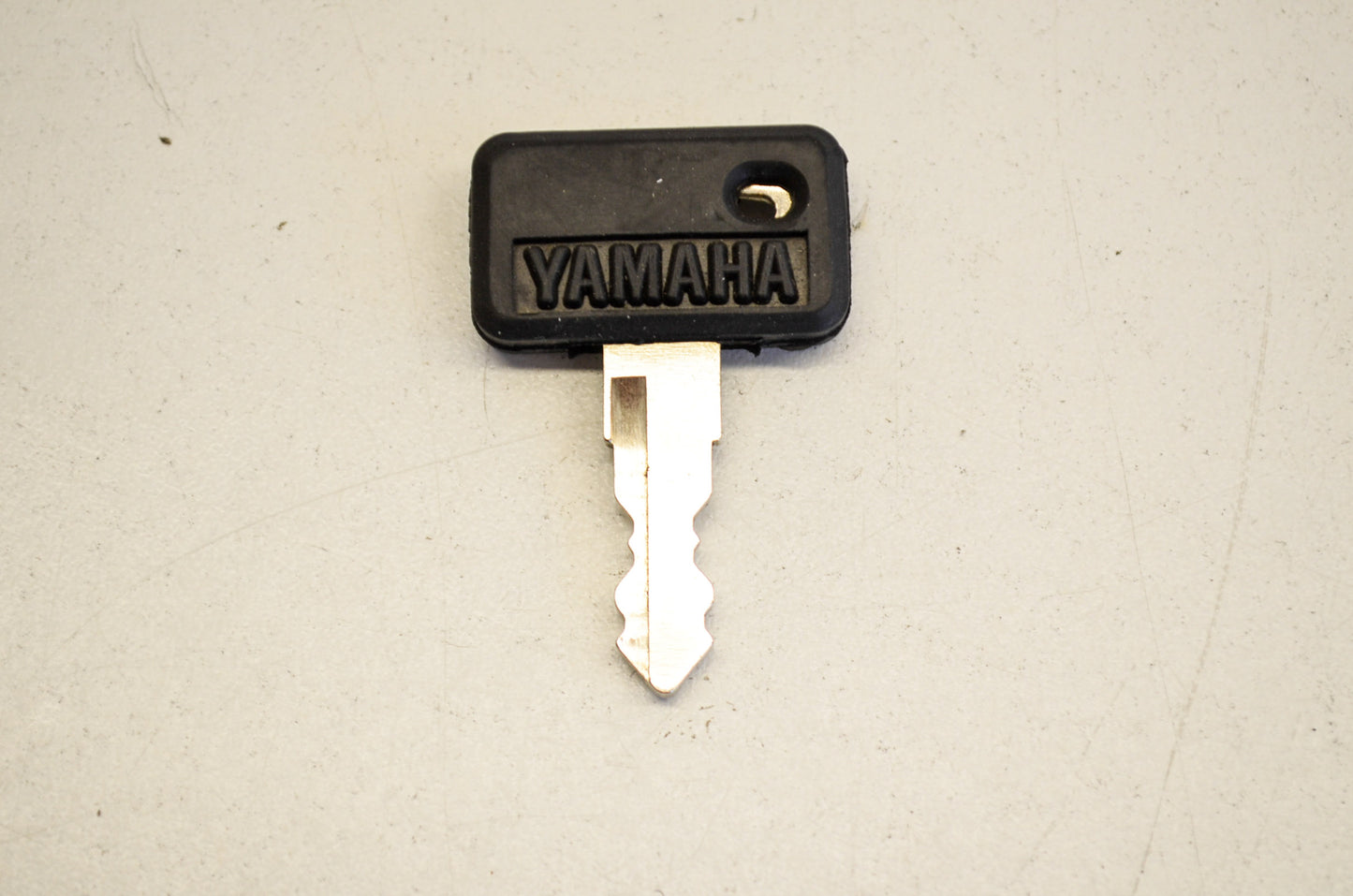 New OEM Yamaha Precut Key 3113 NOS