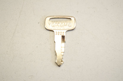 OEM Yamaha 3202 Precut Key NOS