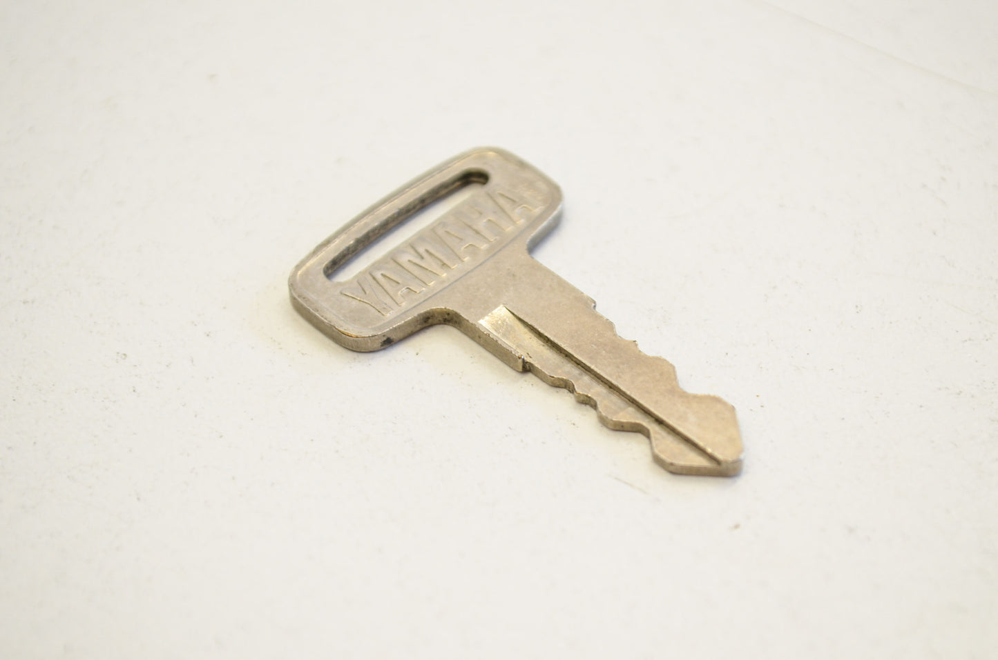 New OEM Yamaha Precut Key 3121 NOS
