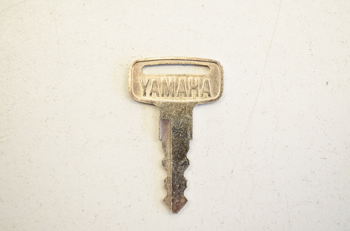 New OEM Yamaha Precut Key 3119 NOS