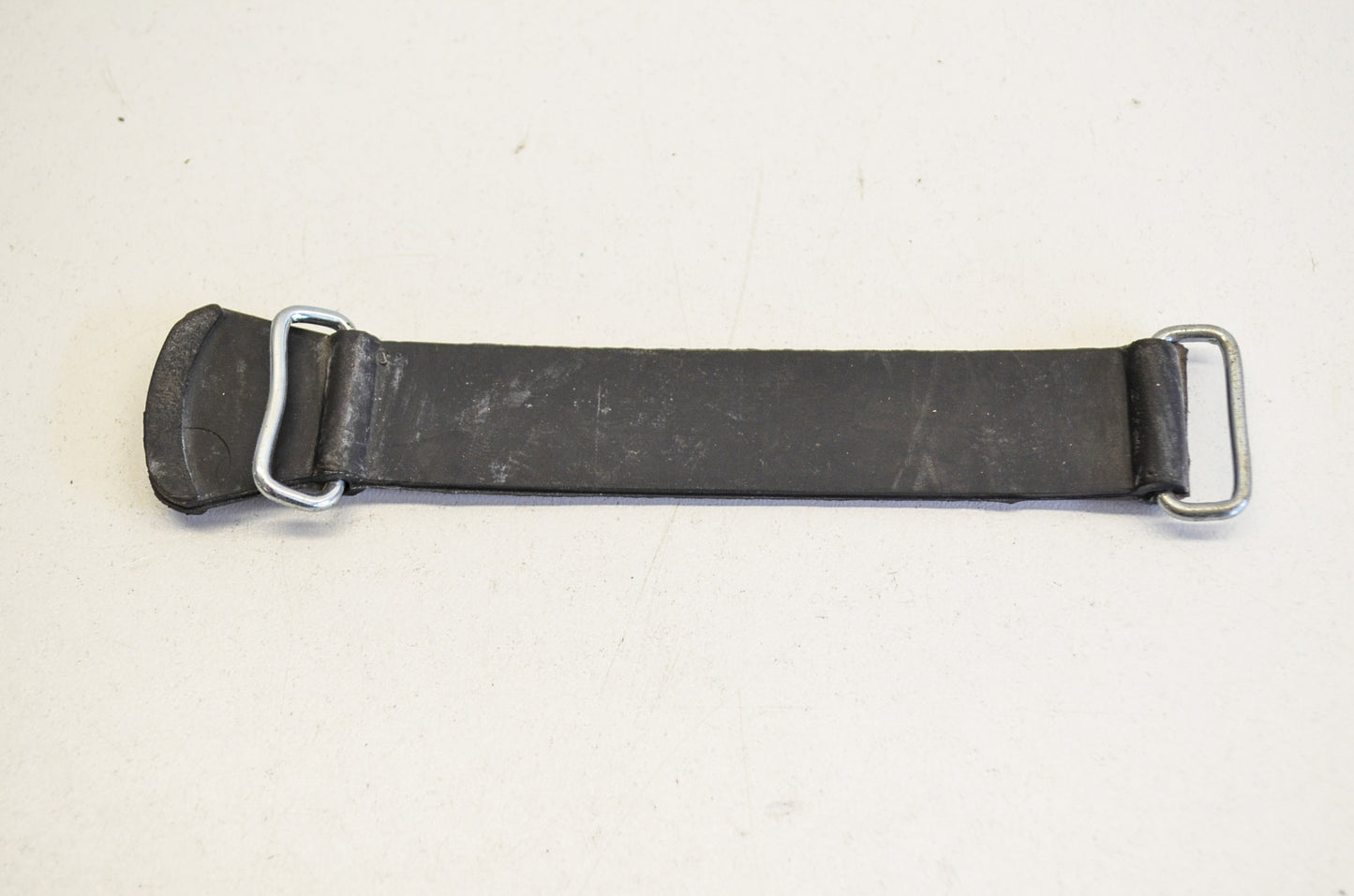 OEM Yamaha 7H3-82131-00-00 Battery Band NOS