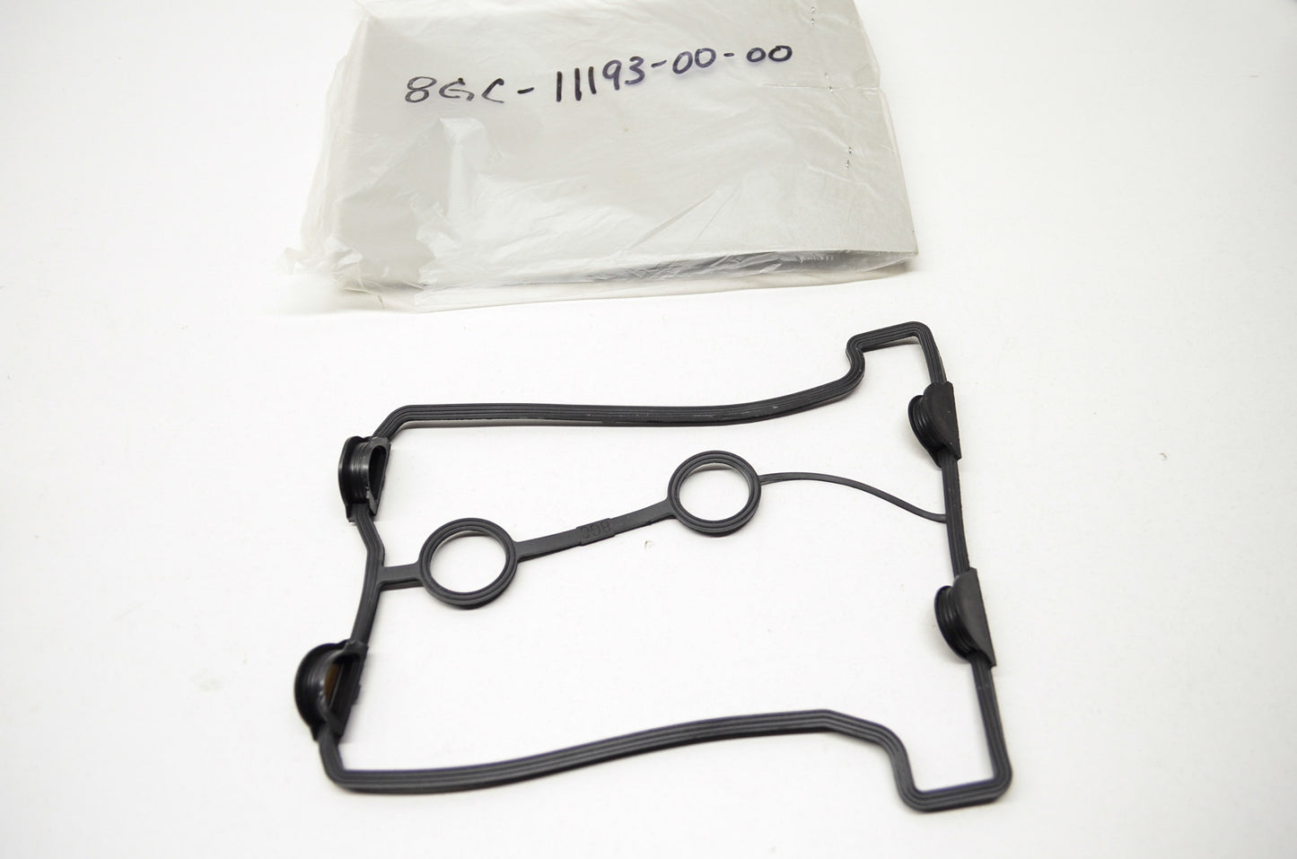 OEM Yamaha 8GC-11193-00-00 Head Cover Gasket 1