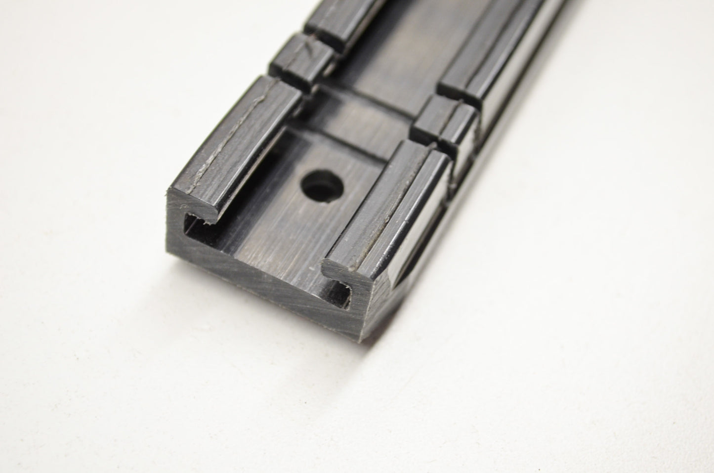 OEM Yamaha SMA-8FT92-00-HP Hi-Performance Black Slider Runner Qty 2 NOS