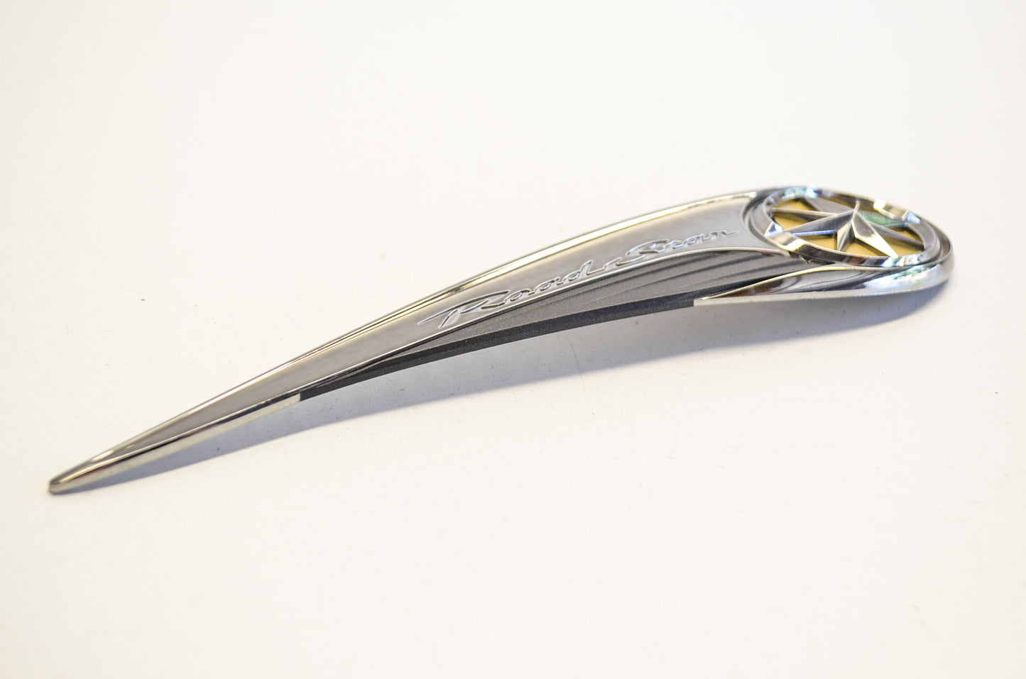 OEM Yamaha 5VN-2417B-00-00 Emblem