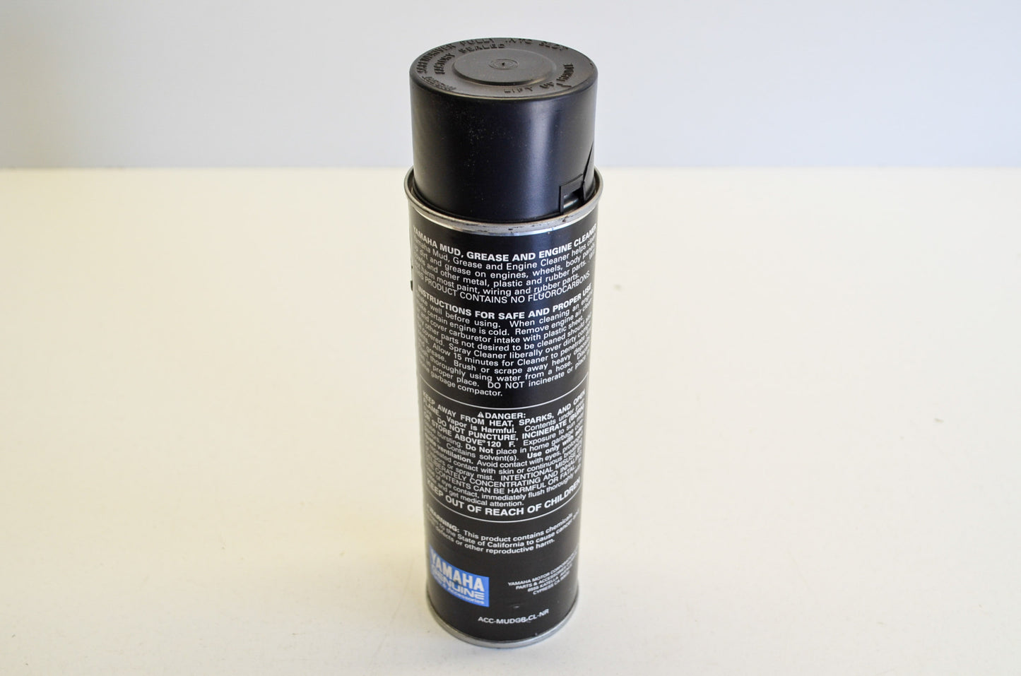 OEM Yamaha ACC-MUDGR-CL-NR Engine Cleaner 15Oz NOS