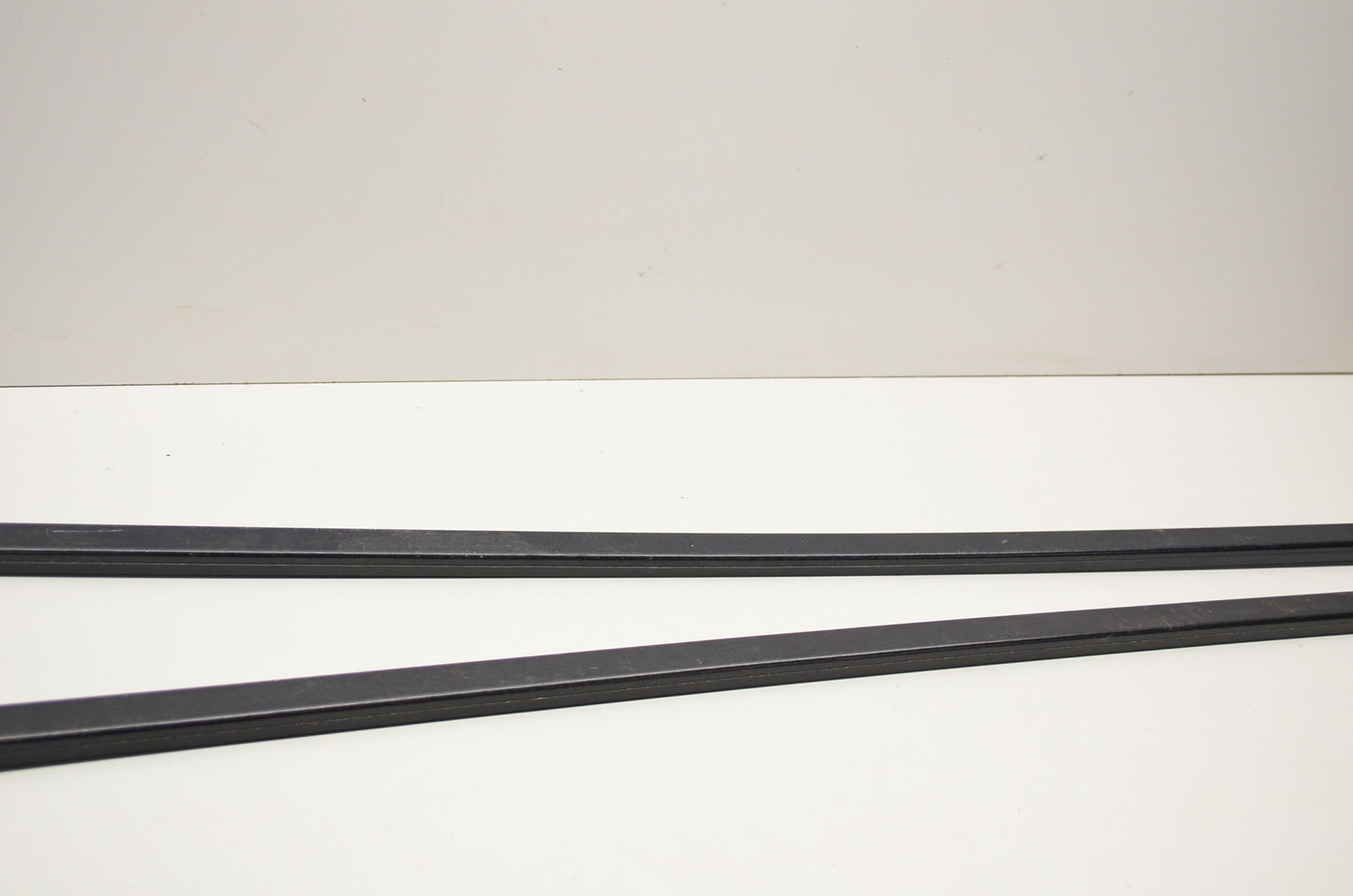 OEM Yamaha 8X0-47421-00-XX Sliding Runner 1 Qty 2 NOS