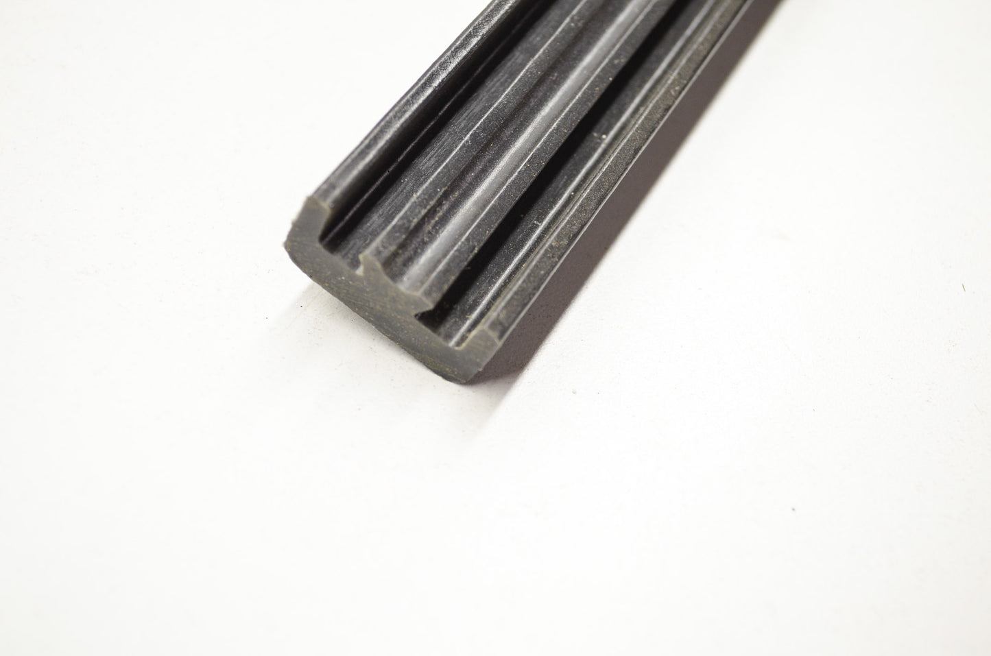 OEM Yamaha 8X0-47421-00-XX Sliding Runner 1 Qty 2 NOS