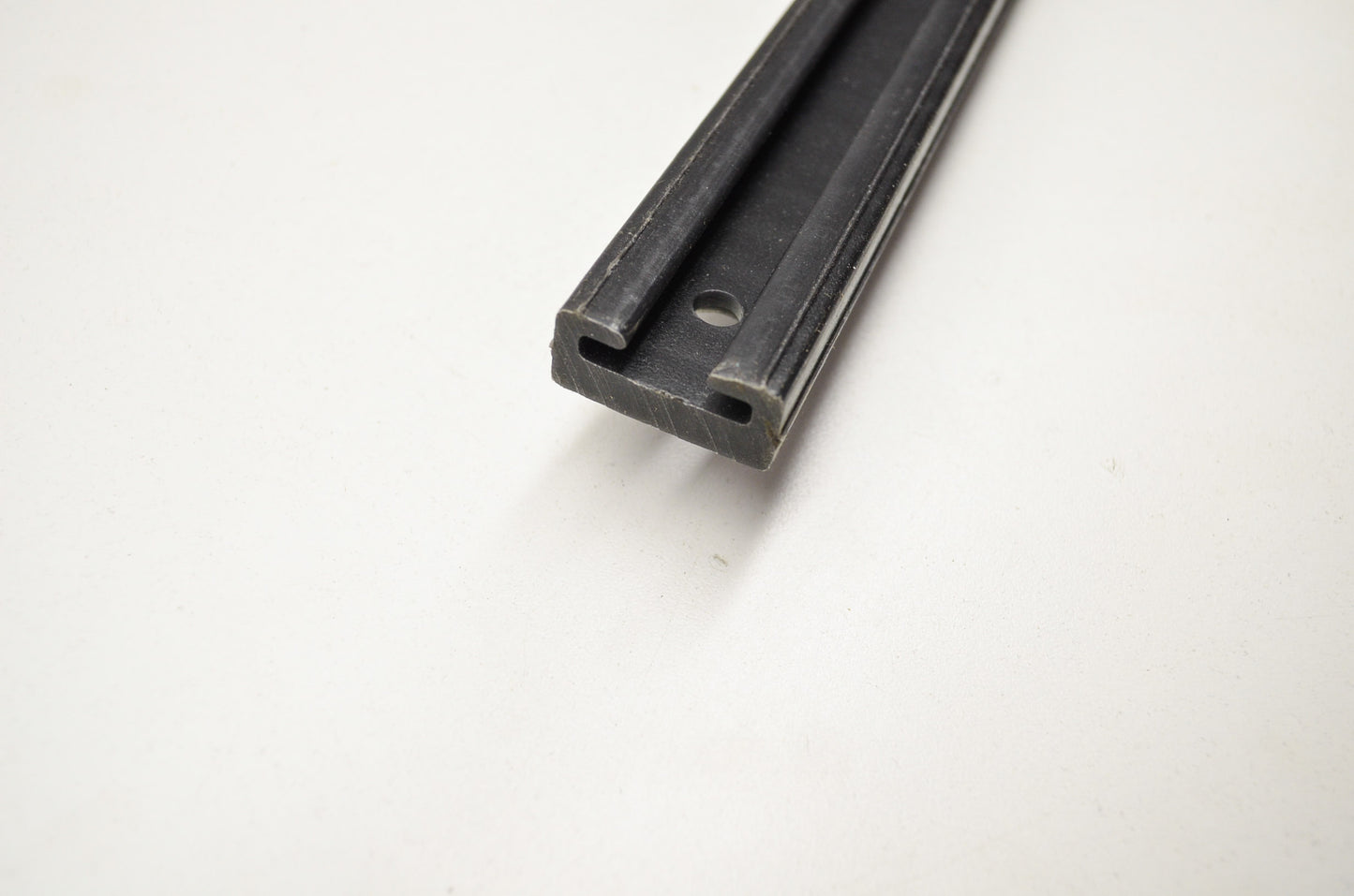 OEM Yamaha 85G-47421-00-XX Sliding Runner Qty 2 NOS