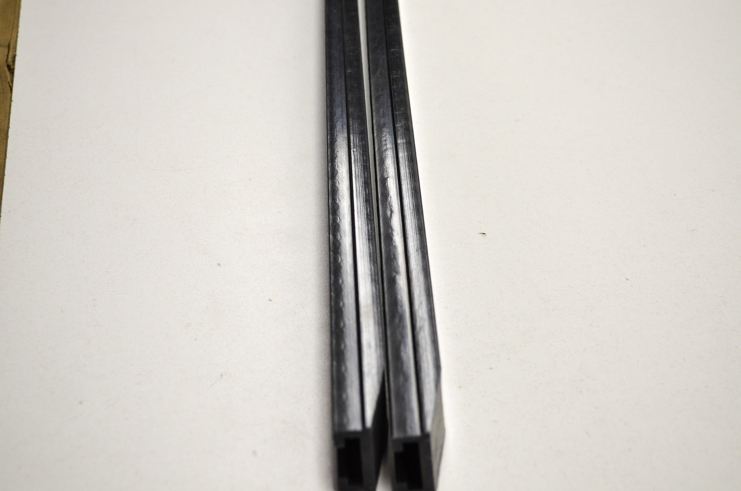 OEM Yamaha SMA-8FU92-00-HP Hi-Performance Black Slider Runner Qty 2 NOS
