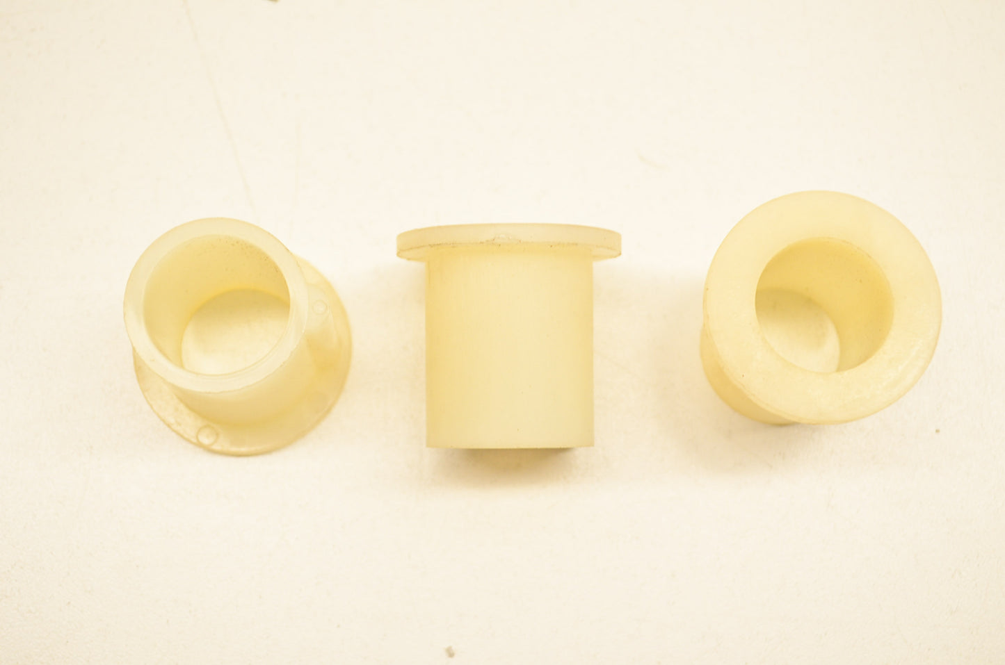 New Gravely Flange Bushing .885x1.500x1.400x1.50 QTY 3  NOS