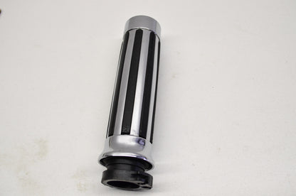 OEM Yamaha STR-4NK37-10-11 Chrome Handlebar Grip NOS