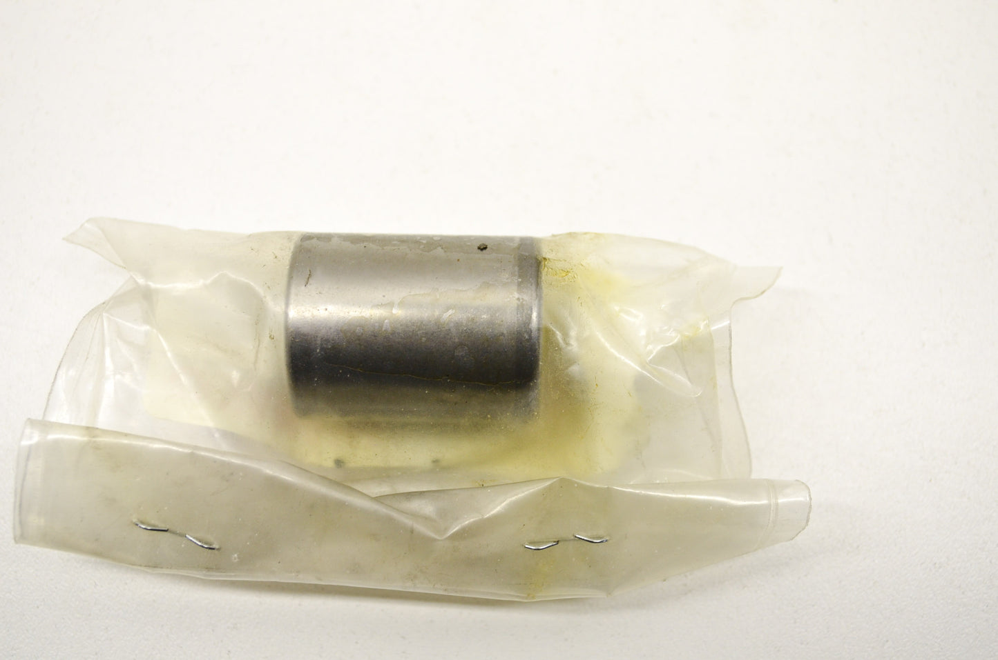 OEM Yamaha 93317-42060-00 Cylinder Bearing #17 NOS