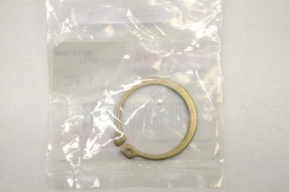 OEM Yamaha 93410-32826-00 Circlip Type S NOS