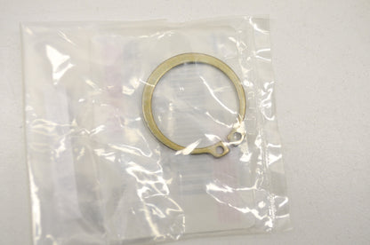 OEM Yamaha 93410-32826-00 Circlip Type S NOS