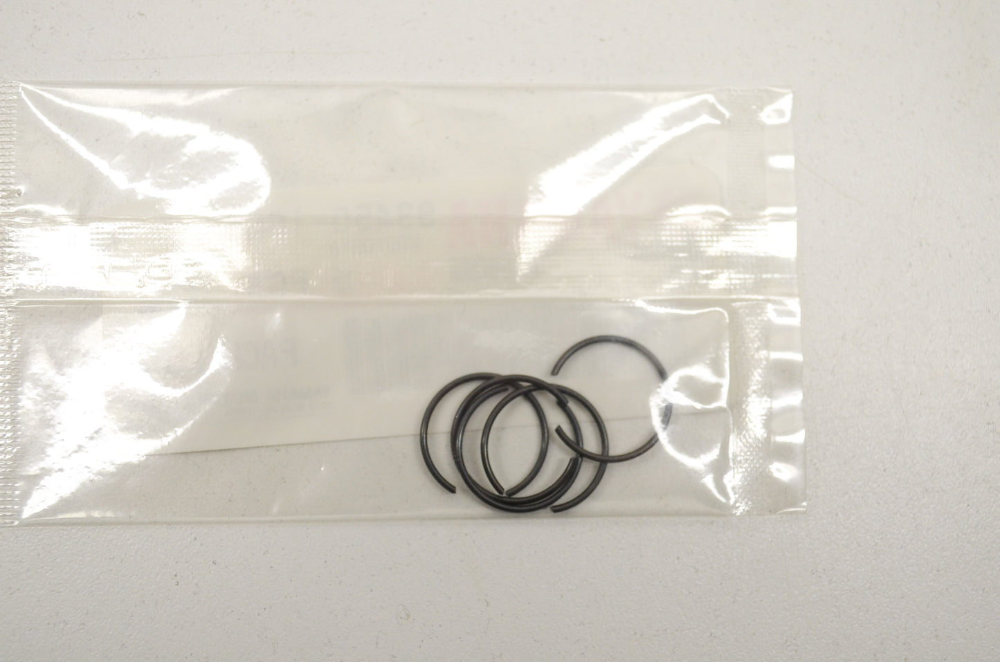 OEM Yamaha 93450-16068-00 Inner Circlip Qty 5 NOS