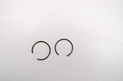 OEM Yamaha 93450-19052-00 Inner Circlip Qty 2 NOS