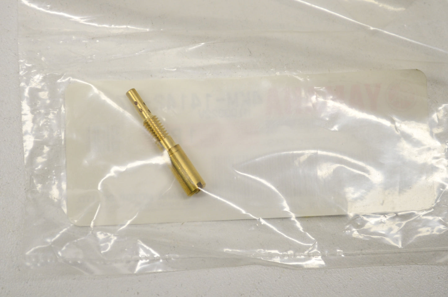 OEM Yamaha 4KM-14142-17-00 Pilot Jet (# 17.5) NOS