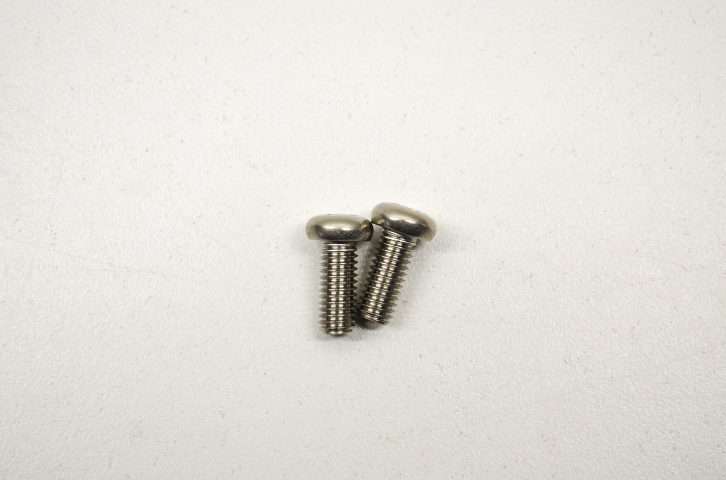 OEM Yamaha 98580-05012-00 Pan Head Screw Qty 2 NOS