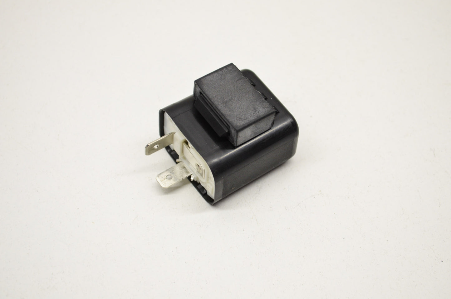 OEM Yamaha 3BK-83350-00-00 Flasher Relay Assembly NOS