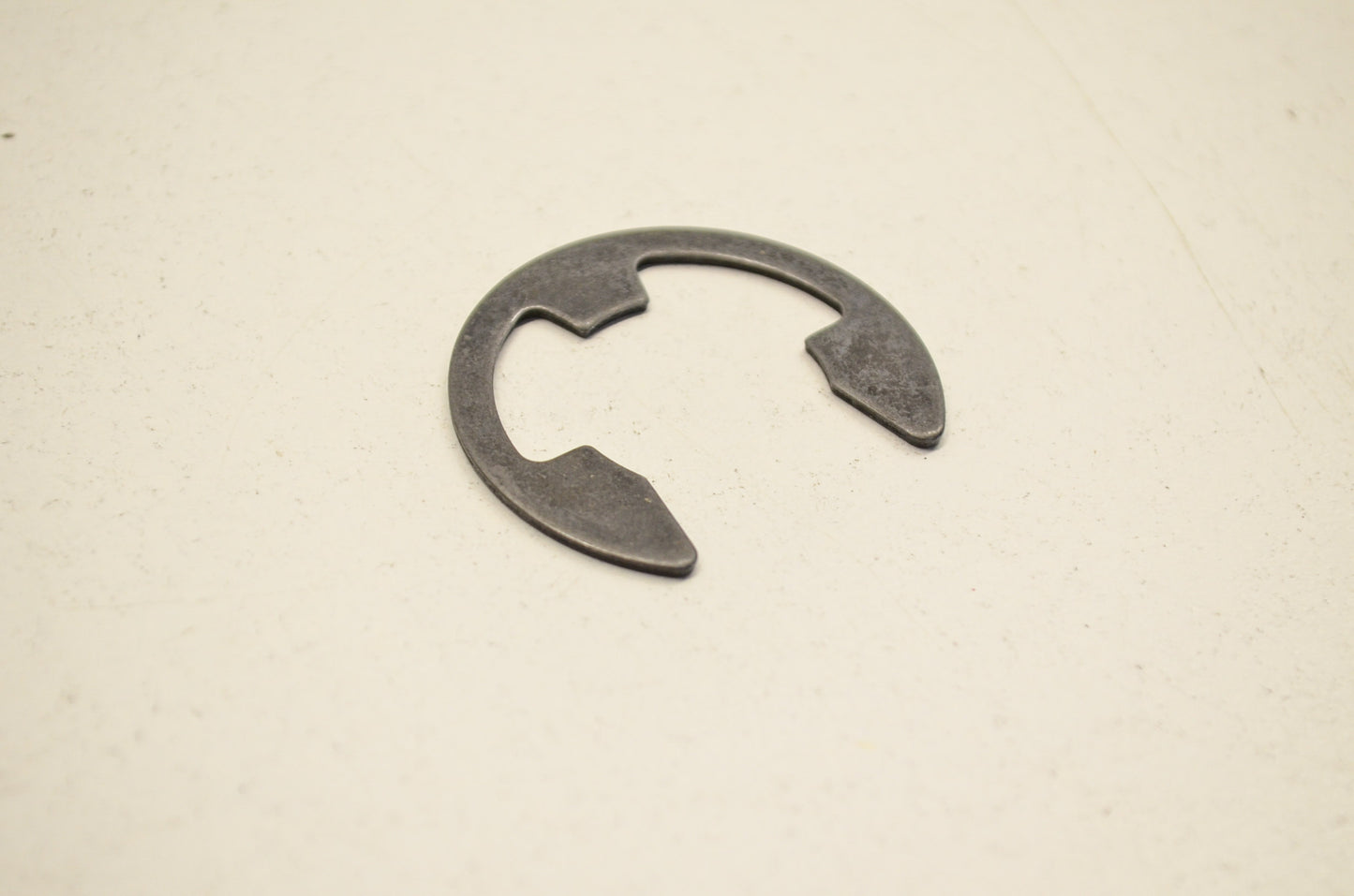 Gravely 011112, 05716000 Retaining Ring .835x.056 NOS