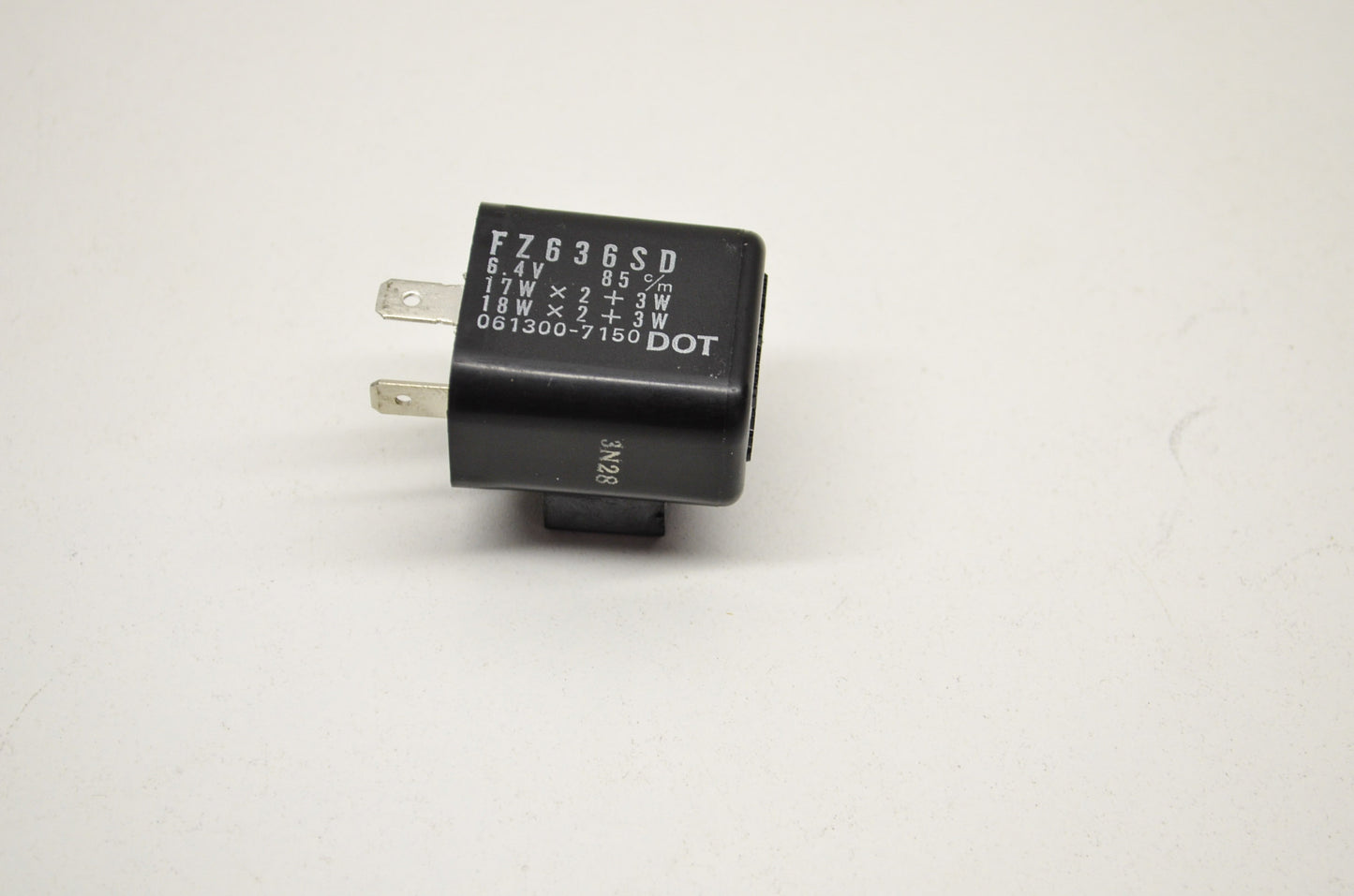 OEM Yamaha 3BK-83350-00-00 Flasher Relay Assembly NOS