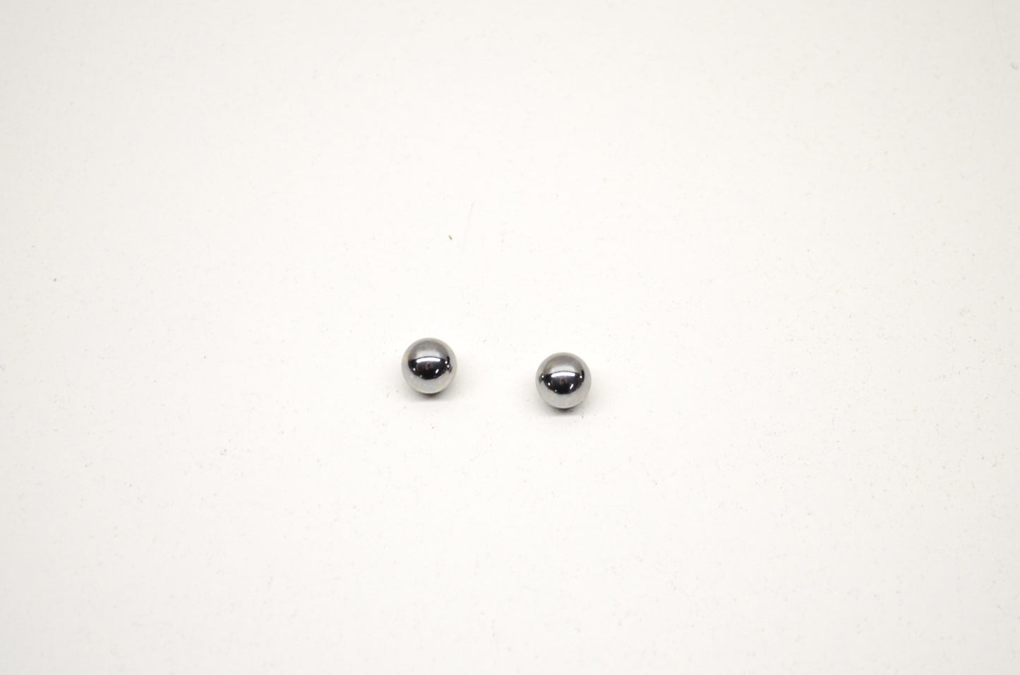 OEM Yamaha 93511-32027-00 Ball 11/32 Qty 2 NOS