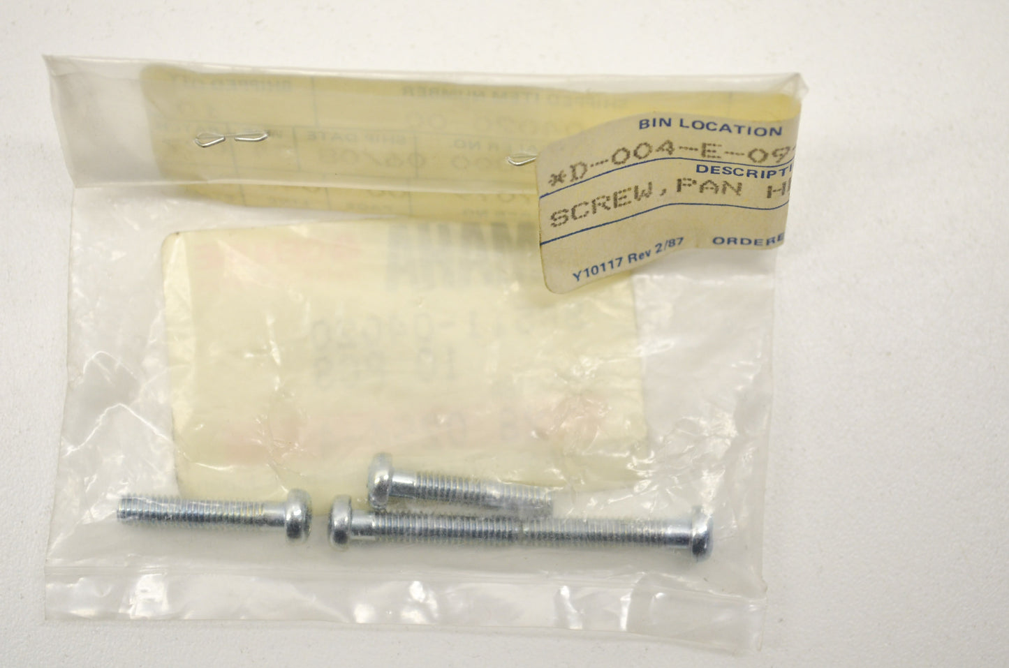 OEM Yamaha 98511-04020-00 Pan Head Screw Qty 4 NOS