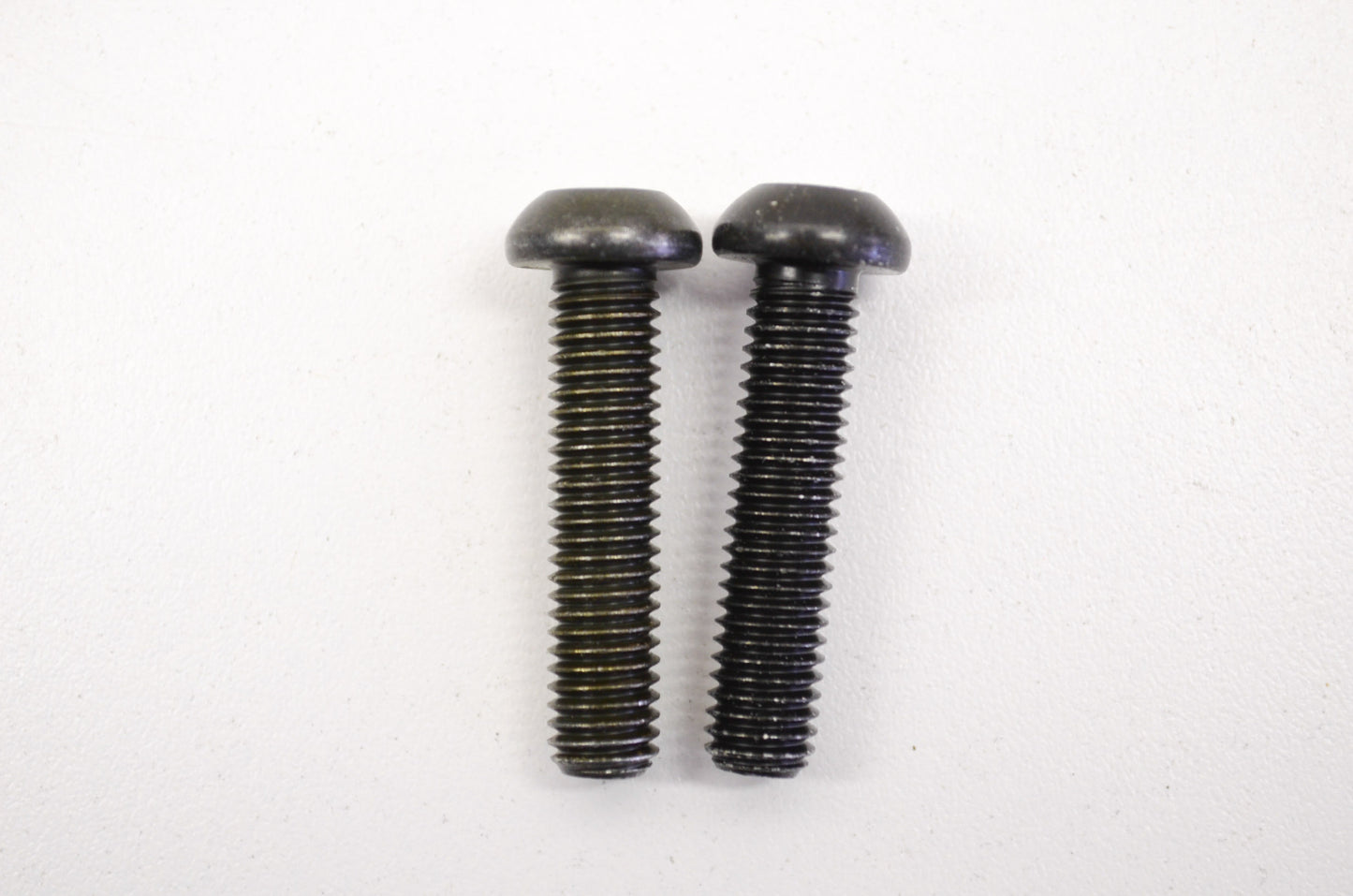 OEM Yamaha 90111-08046-00 Hex Socket Button Bolt Qty 2 NOS