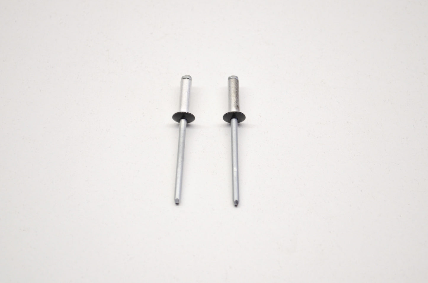 OEM Yamaha 90267-40029-00 Blind Rivet Qty 2 NOS