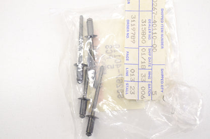 OEM Yamaha 90267-40110-00 Blind Rivet Qty 4 NOS