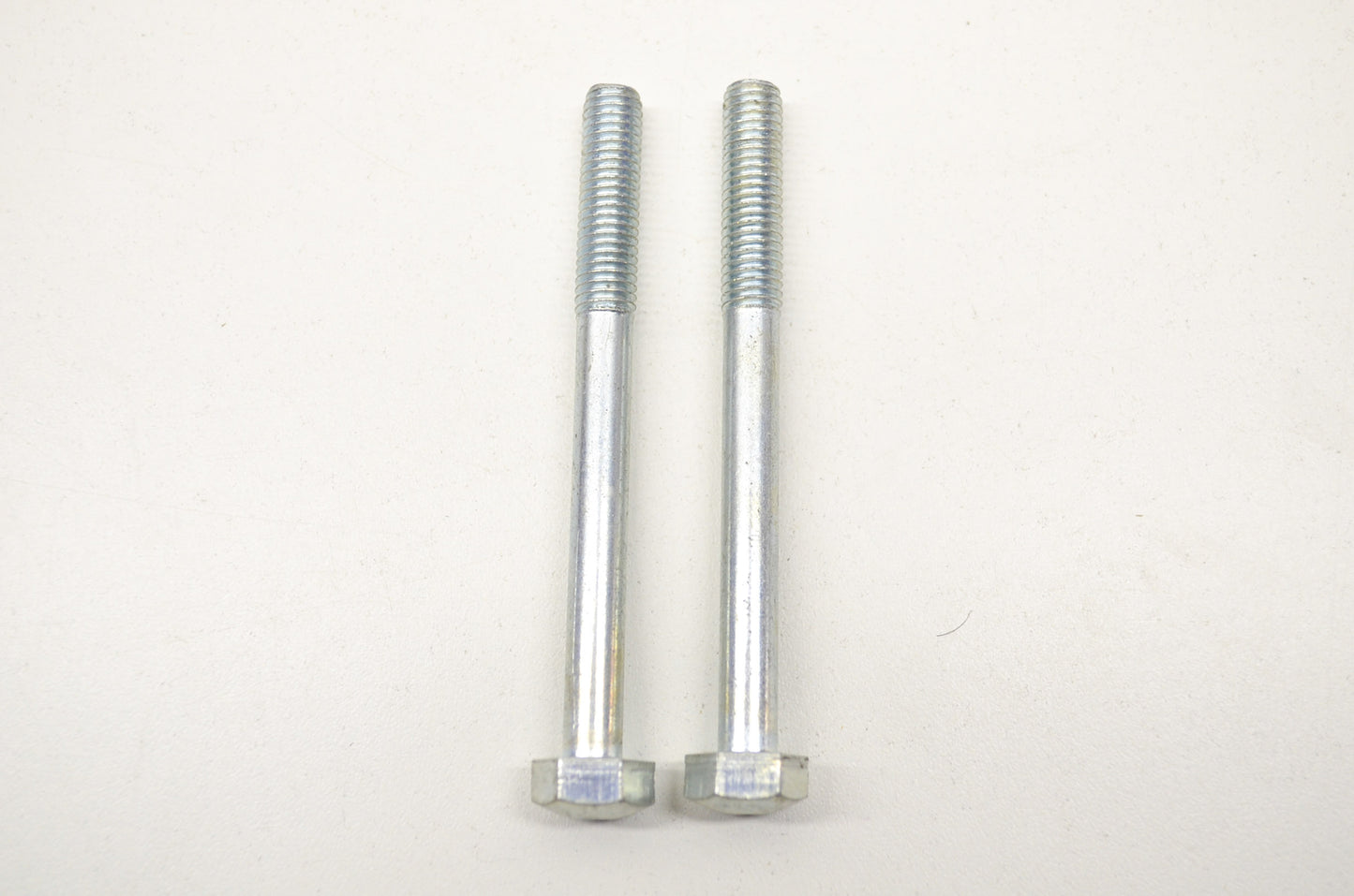 OEM Yamaha 97013-08085-00 Hexagon Bolt Qty 2 NOS