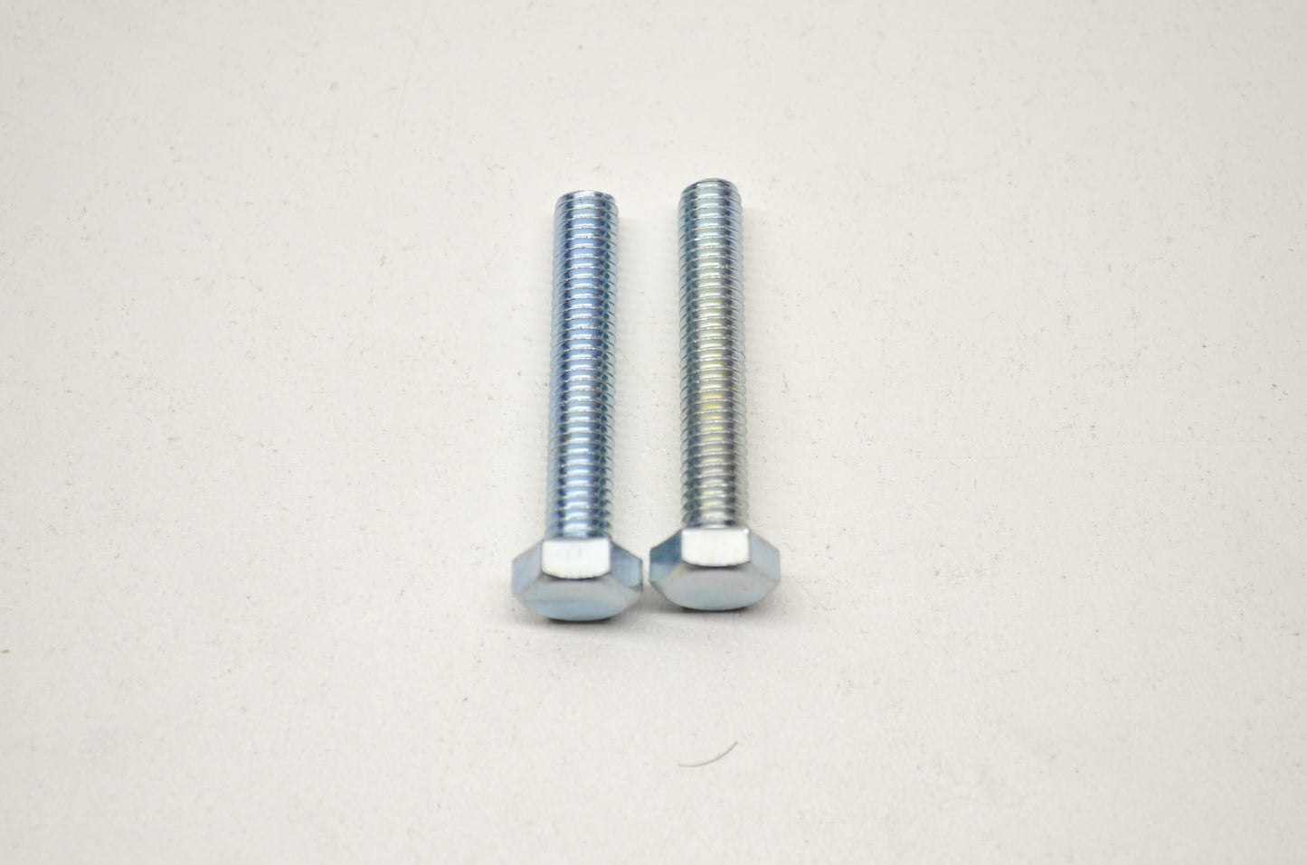 OEM Yamaha 97014-06035-00 Bolt (3RV) Qty 2 NOS