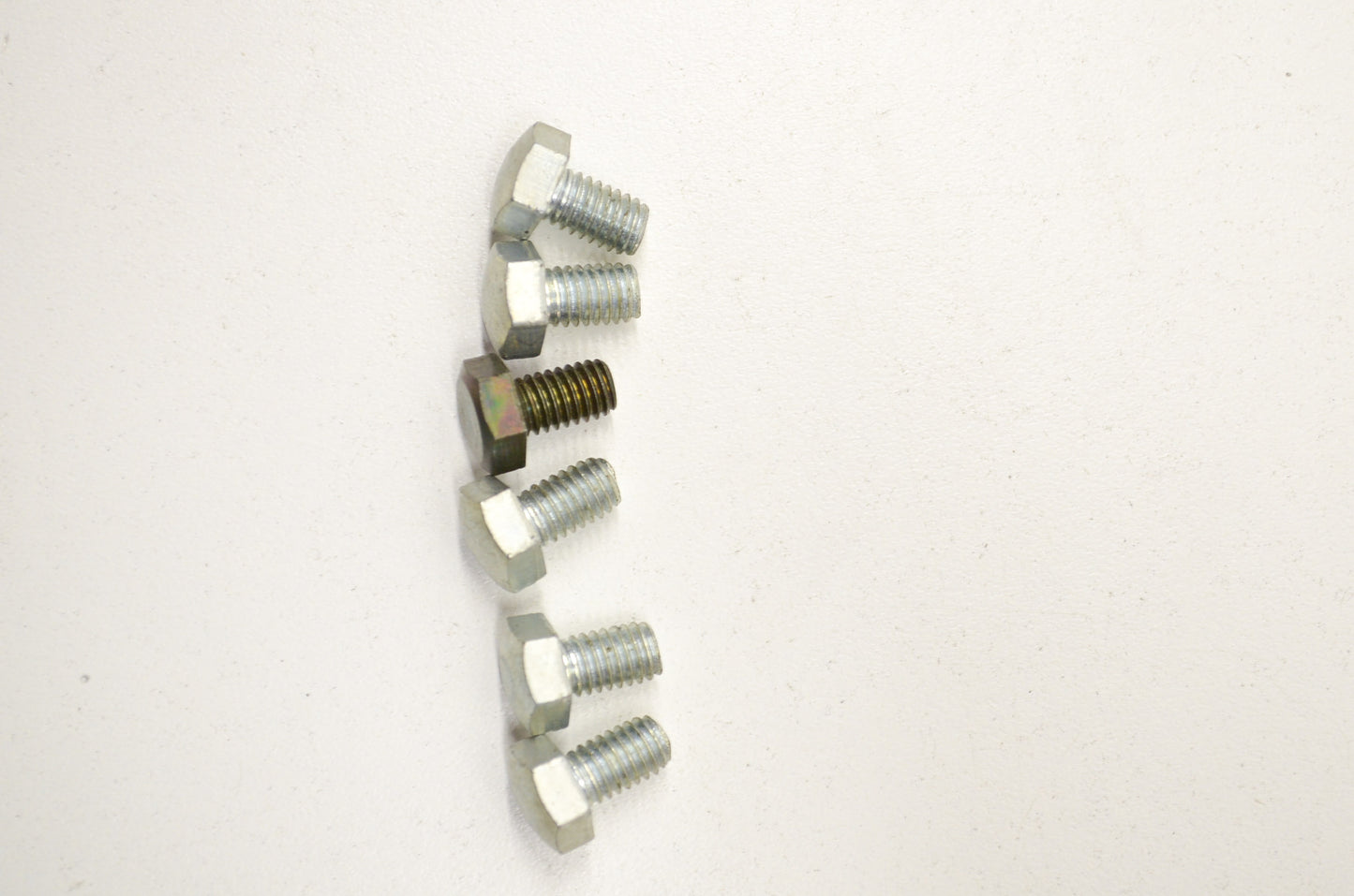 OEM Yamaha 97017-06010-00 Bolt (3JP) Qty 6 NOS