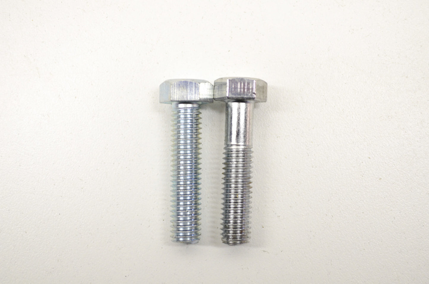 OEM Yamaha 97024-08035-00 Bolt (3JP) Qty 2 NOS